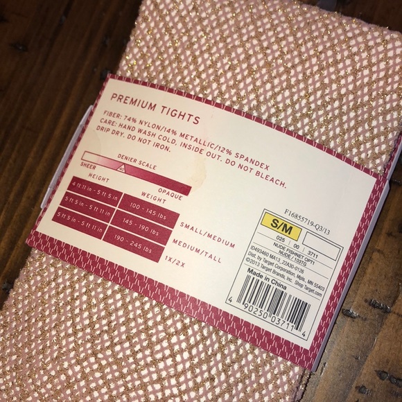 🍩$5 Must Bundle🍩 2 Pairs of Tights - Picture 3 of 4